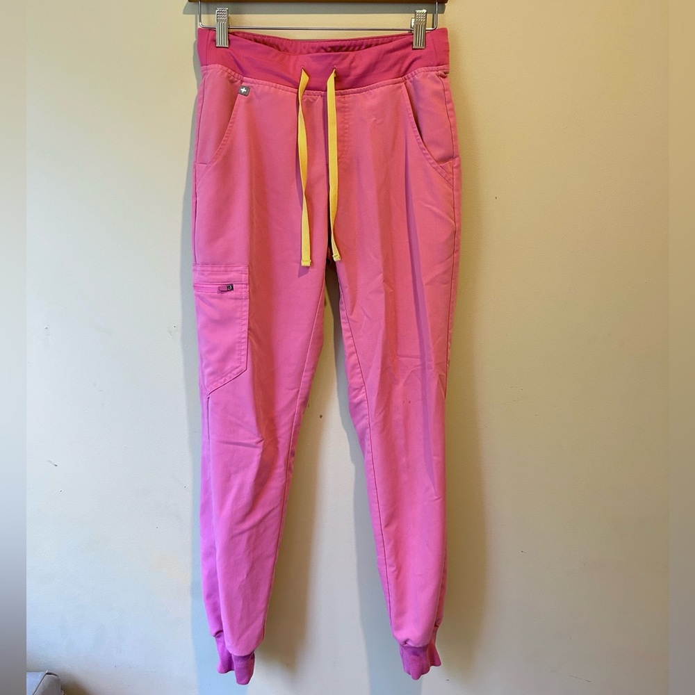 Figs scrubs